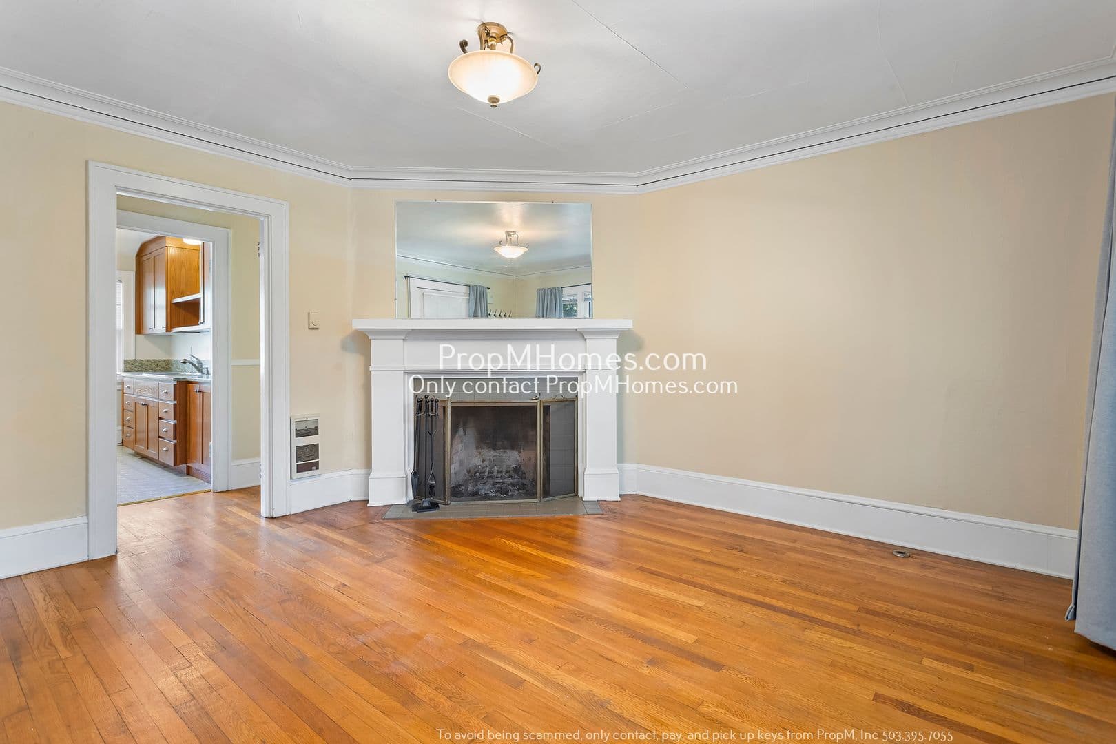 Portland Apartment: 2240 NE 14th Avenue Unit 3