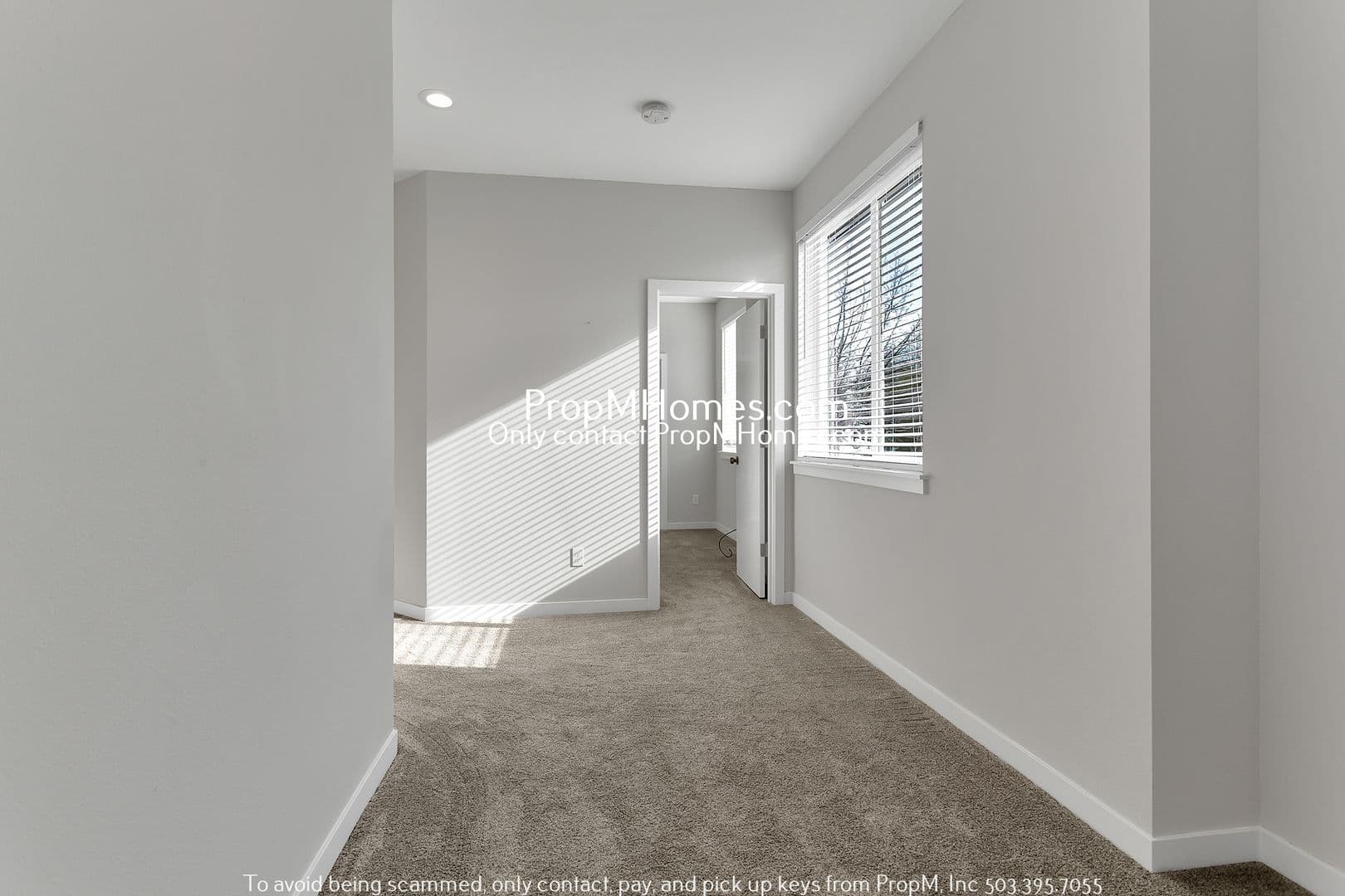 Portland House: 6880 NE 13th Avenue