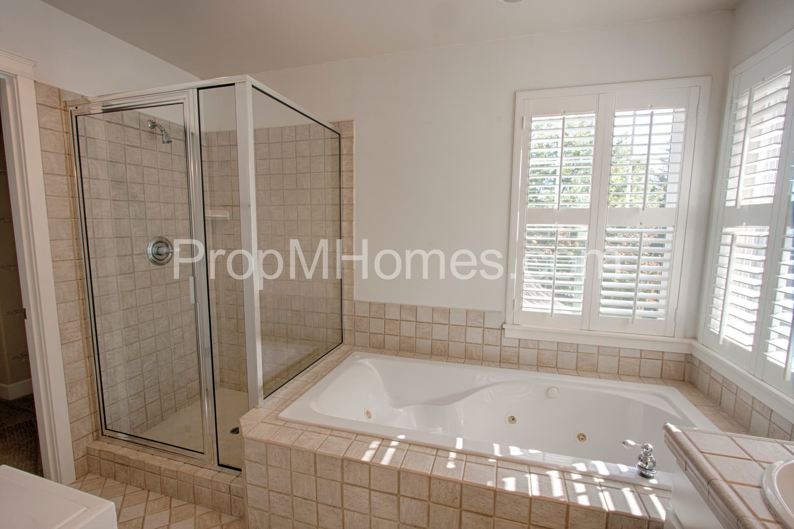 Portland House: 2542 NW Miller Road Unit 25