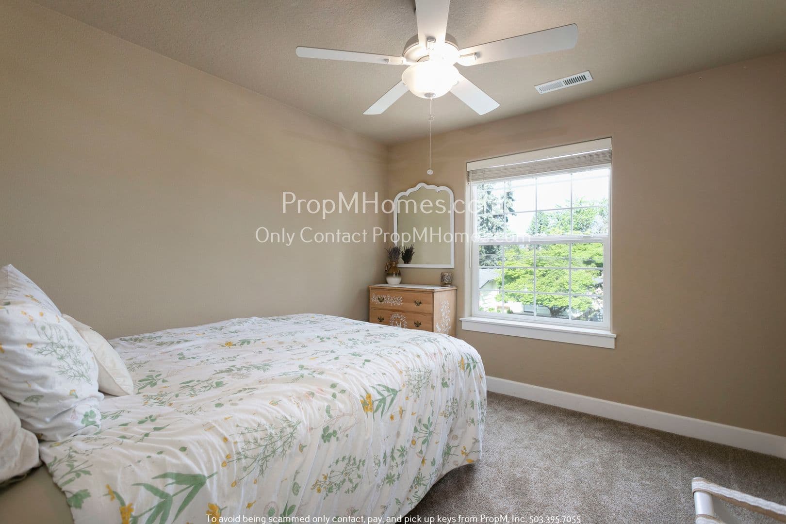 Portland House: 1635 SE 88th Avenue