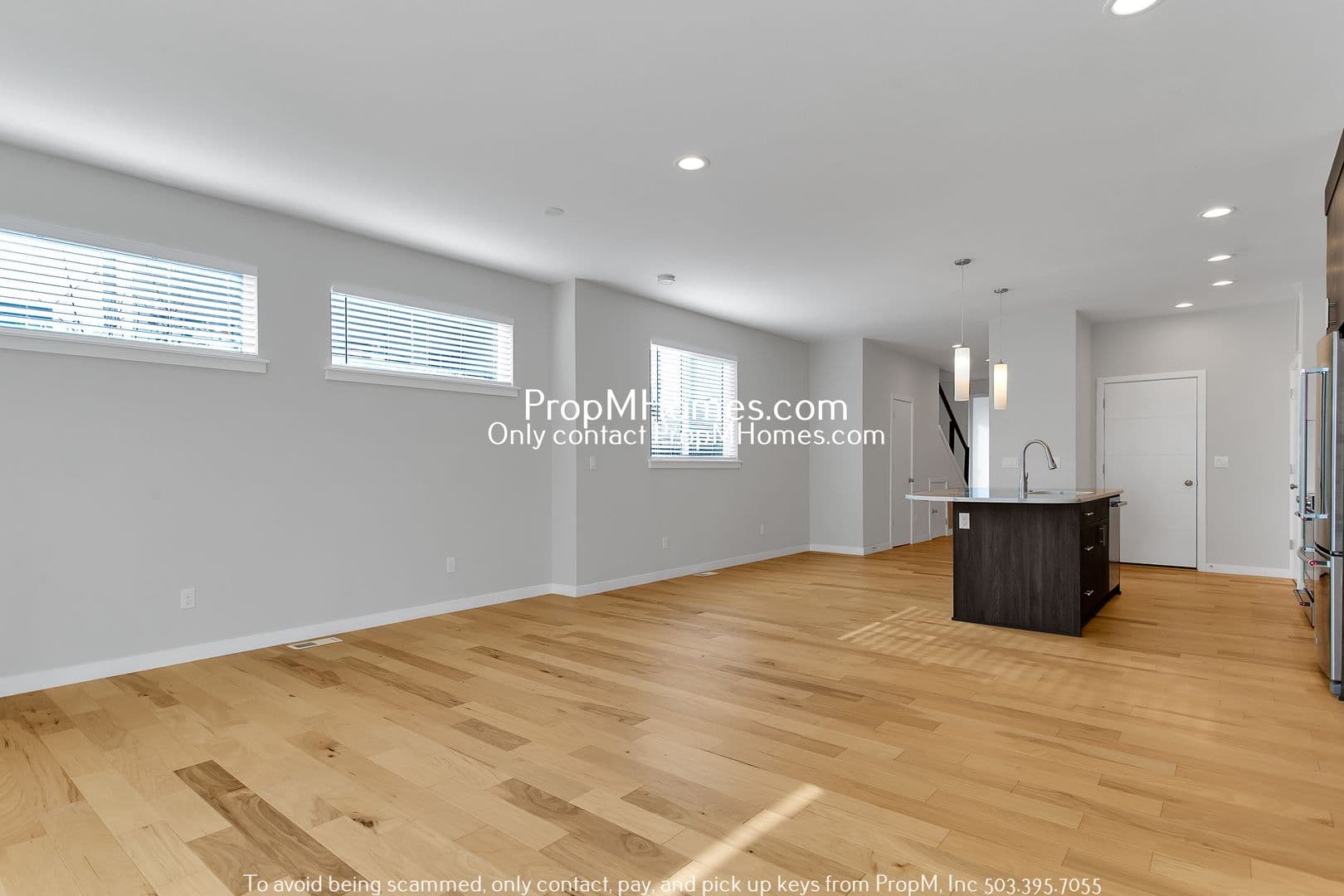 Portland House: 6880 NE 13th Avenue