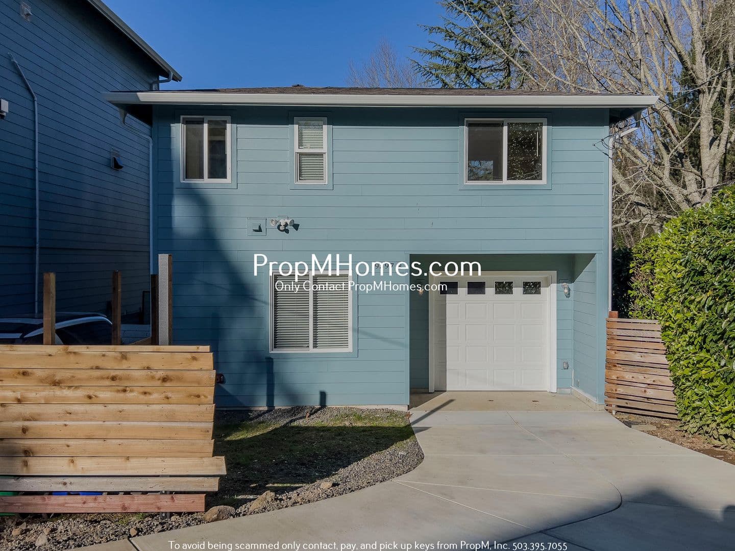 Portland House: 9597 SE Crystal View Drive Unit B