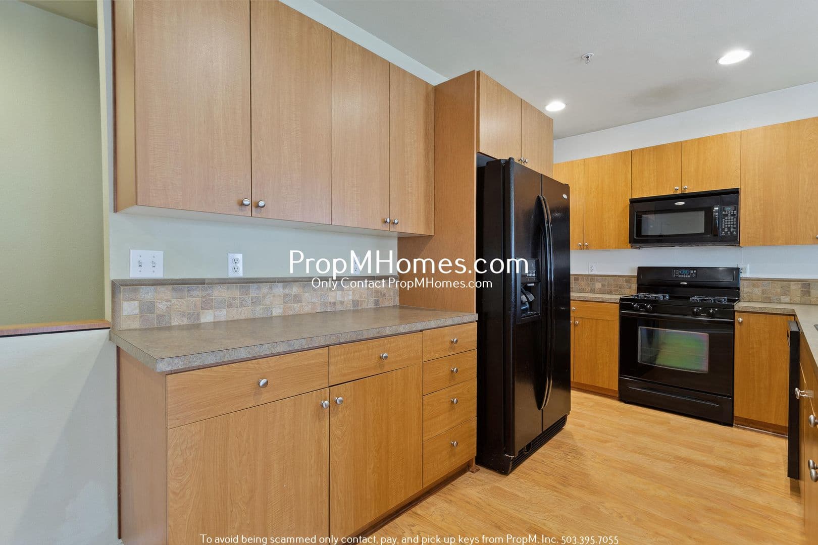 Portland House: 8020 N Burlington Avenue 9-6