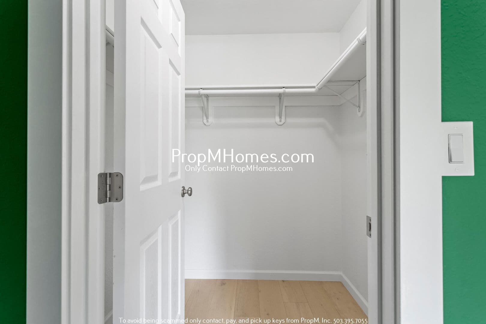 Portland Condo: 7937 SW 40th Avenue Unit E