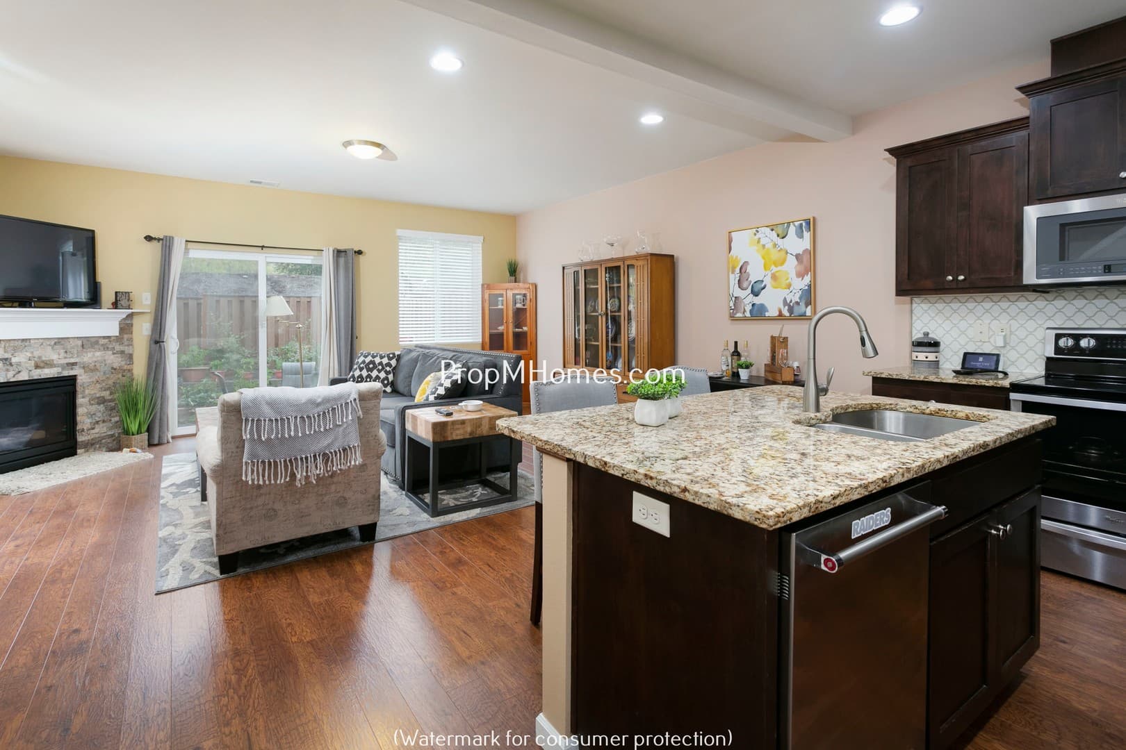 Damascus House: 15252 SE Eckert Lane
