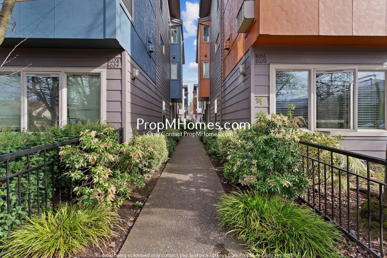 Portland House: 8020 N Burlington Avenue 9-6