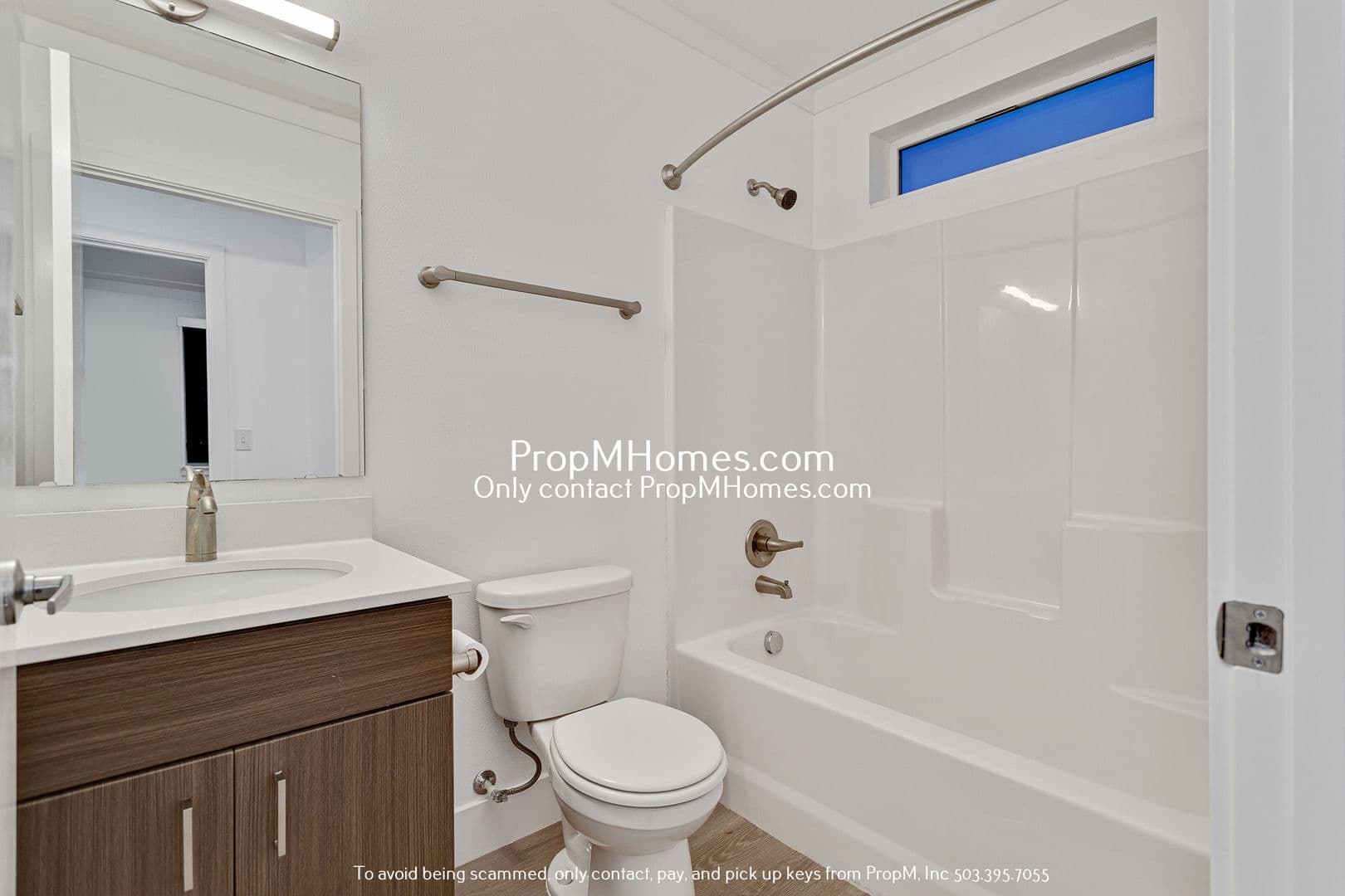 Portland Condo: 1825 SE 50th Avenue - Unit 301