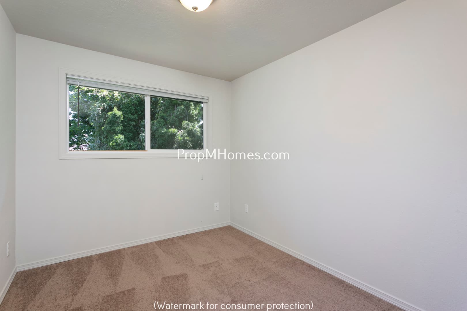 Portland Condo: 15535 NE Glisan Street Unit 1