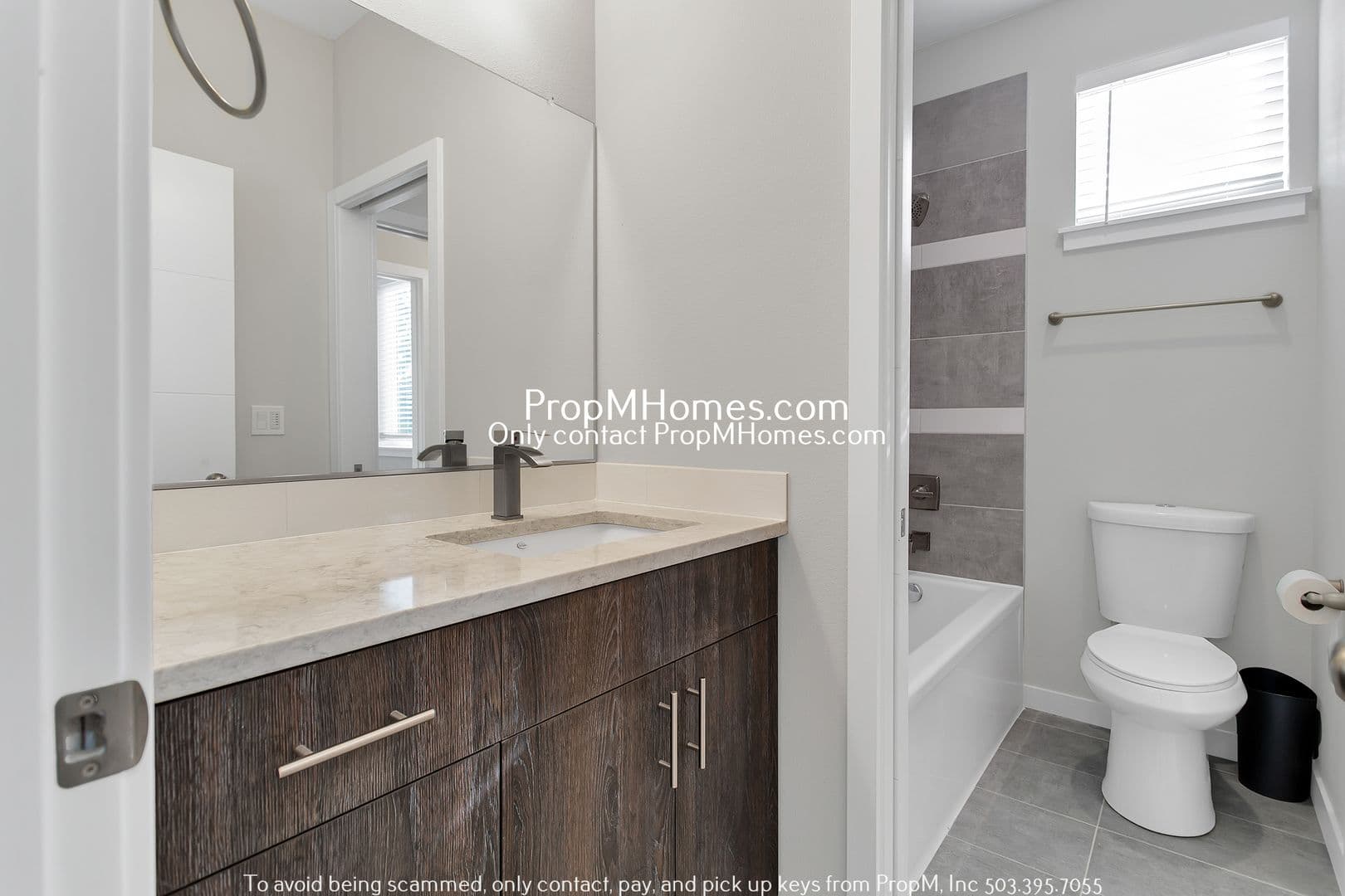 Portland House: 6880 NE 13th Avenue