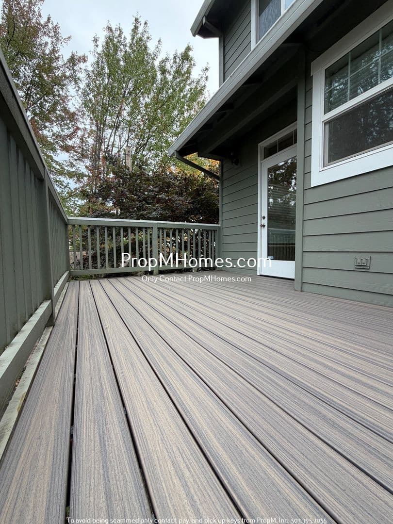 Portland House: 1240 SW Cheltenham Street