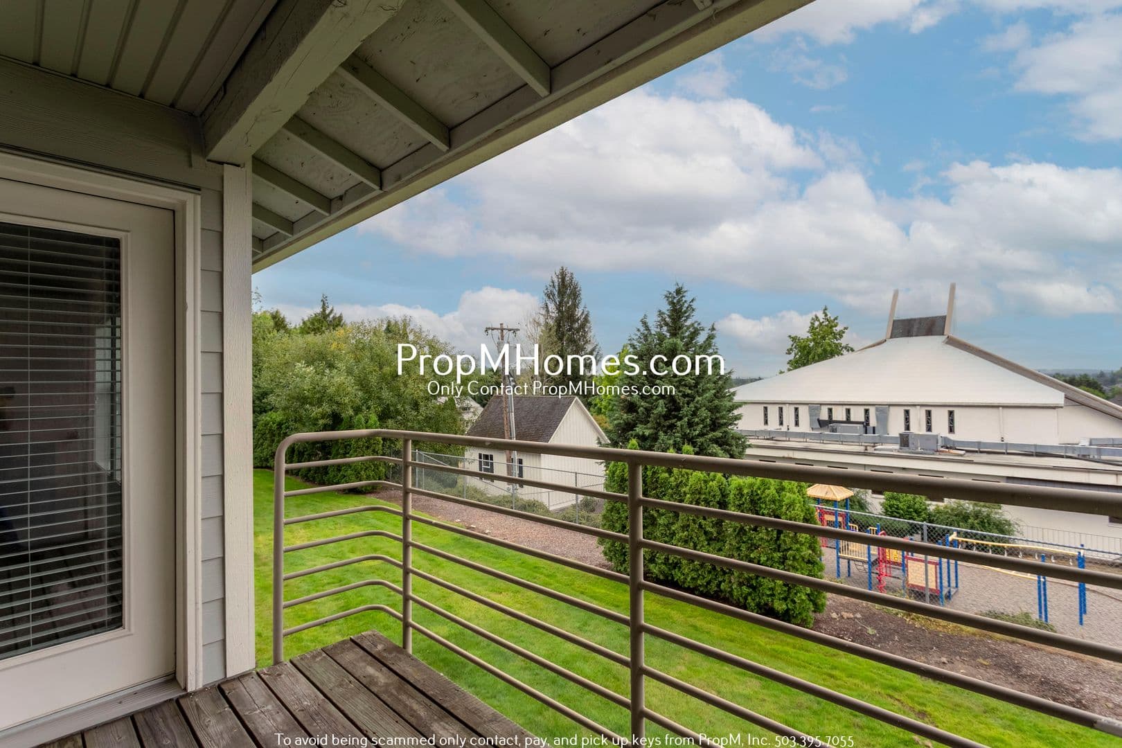Portland House: 15064 NW Central Drive Unit 1302