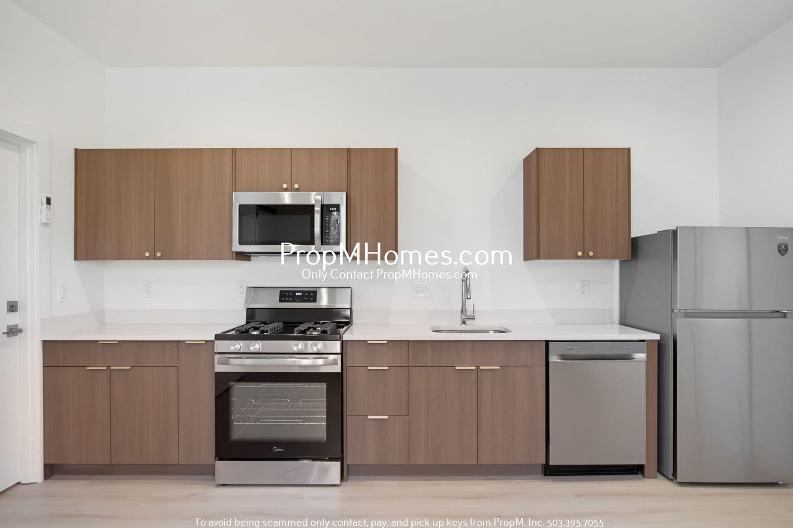 Portland Apartment: 2809 SE Washington Street