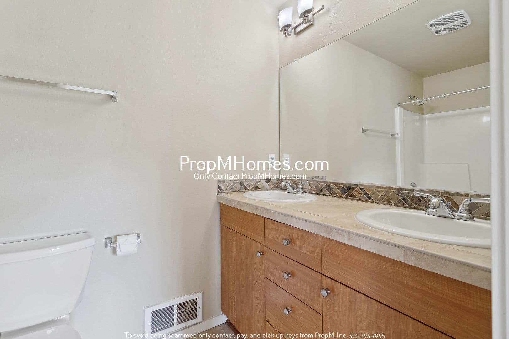 Portland House: 8020 N Burlington Avenue 9-6