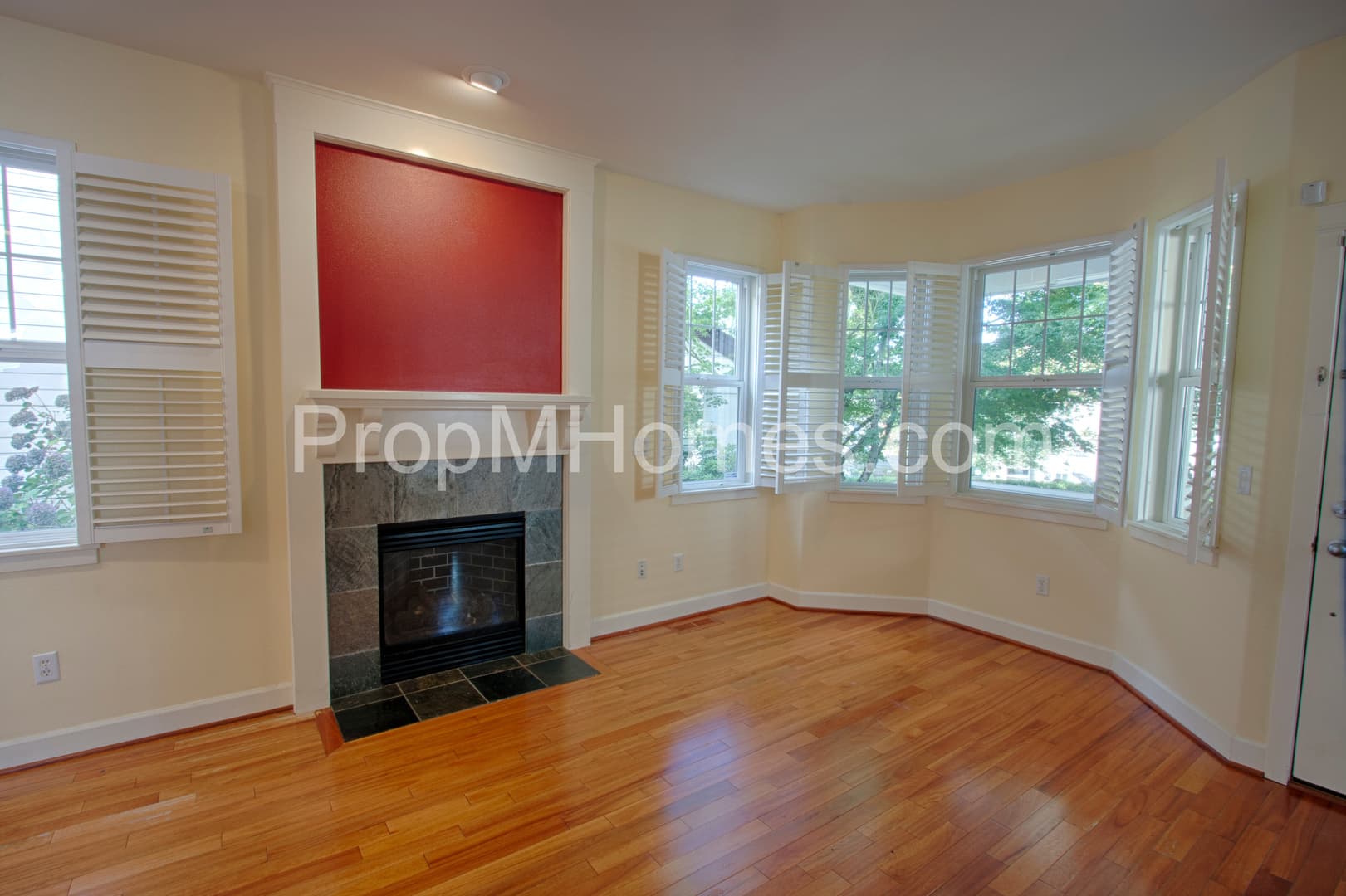 Portland House: 2542 NW Miller Road Unit 25