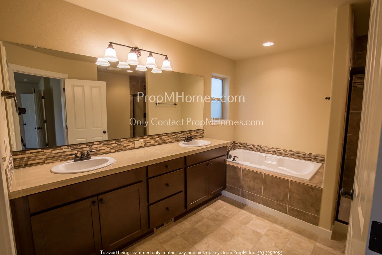 North Plains House: 10605 NW 303rd Place