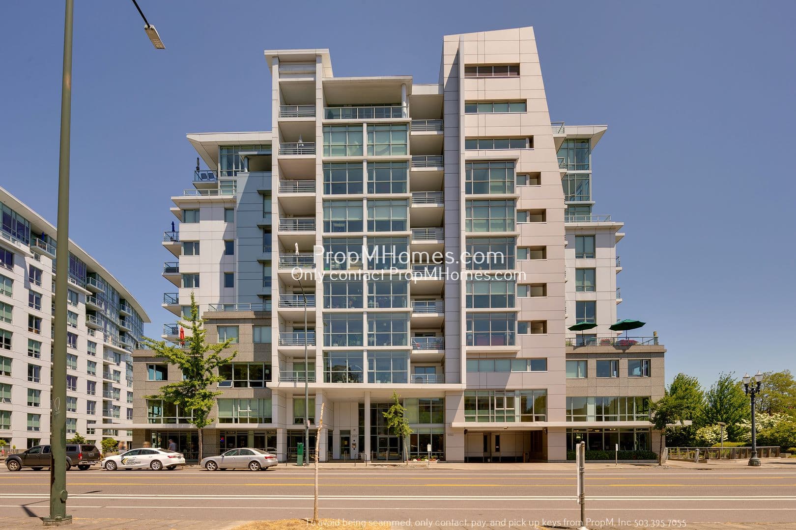 Portland Condo: 1260 NW Naito Parkway Unit 210
