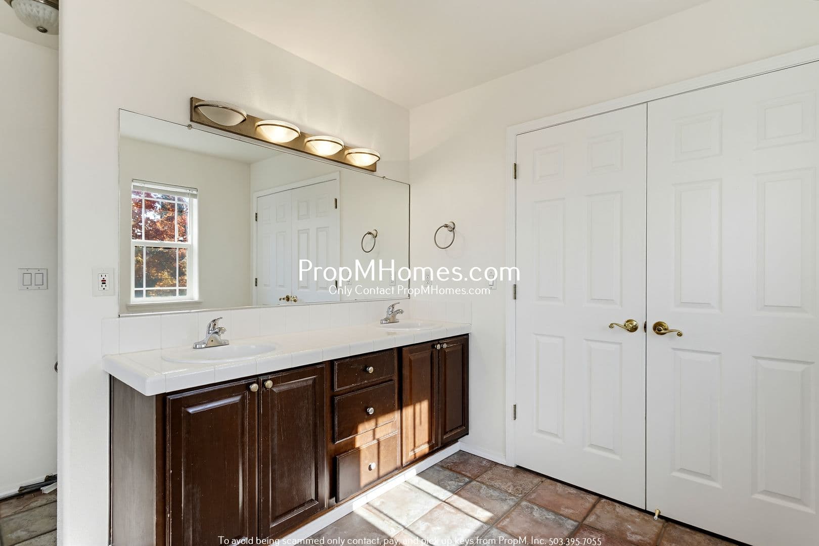Wilsonville House: 7561 SW Thornton Street