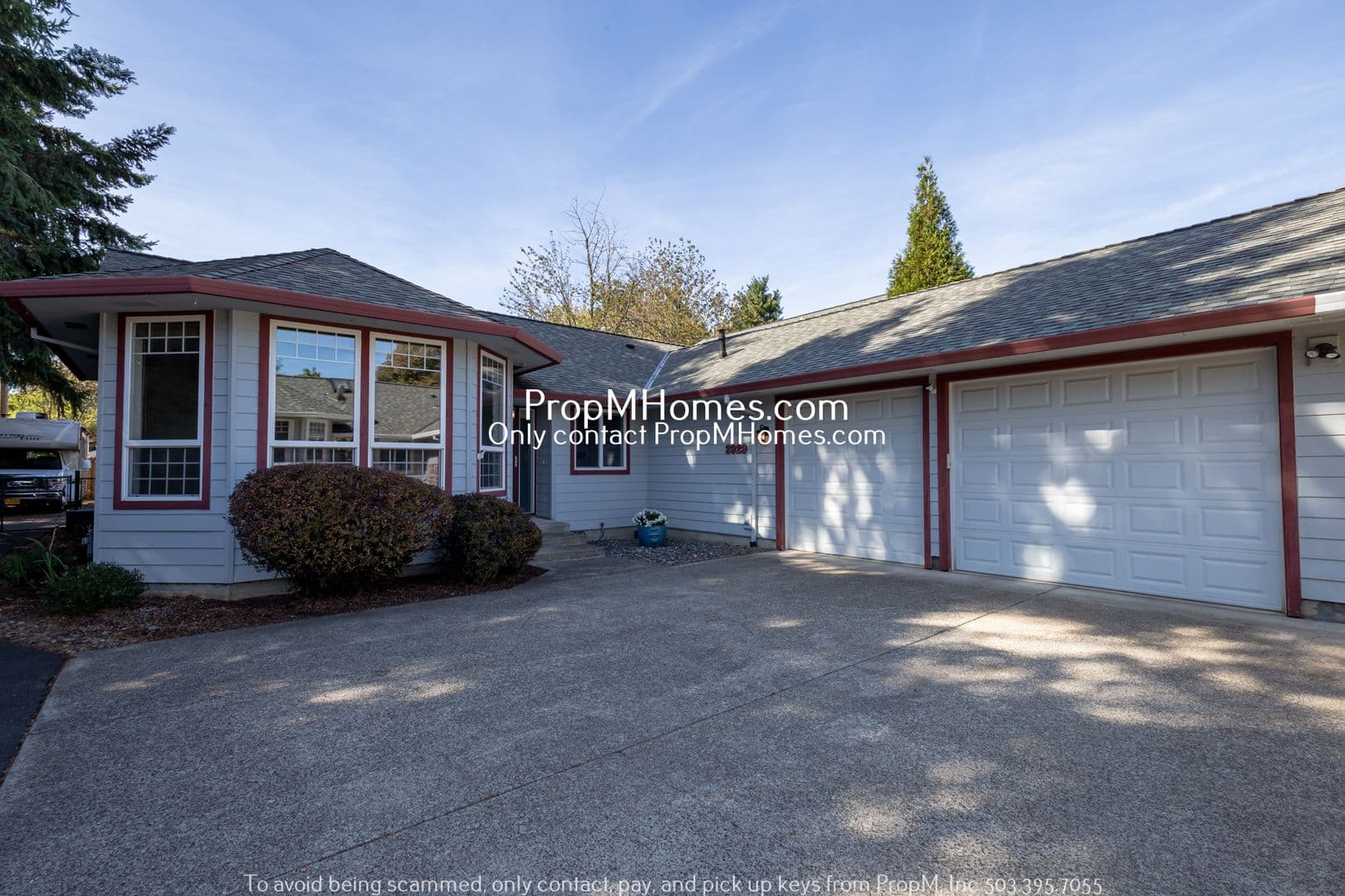 Portland House: 3929 SE 136th Avenue