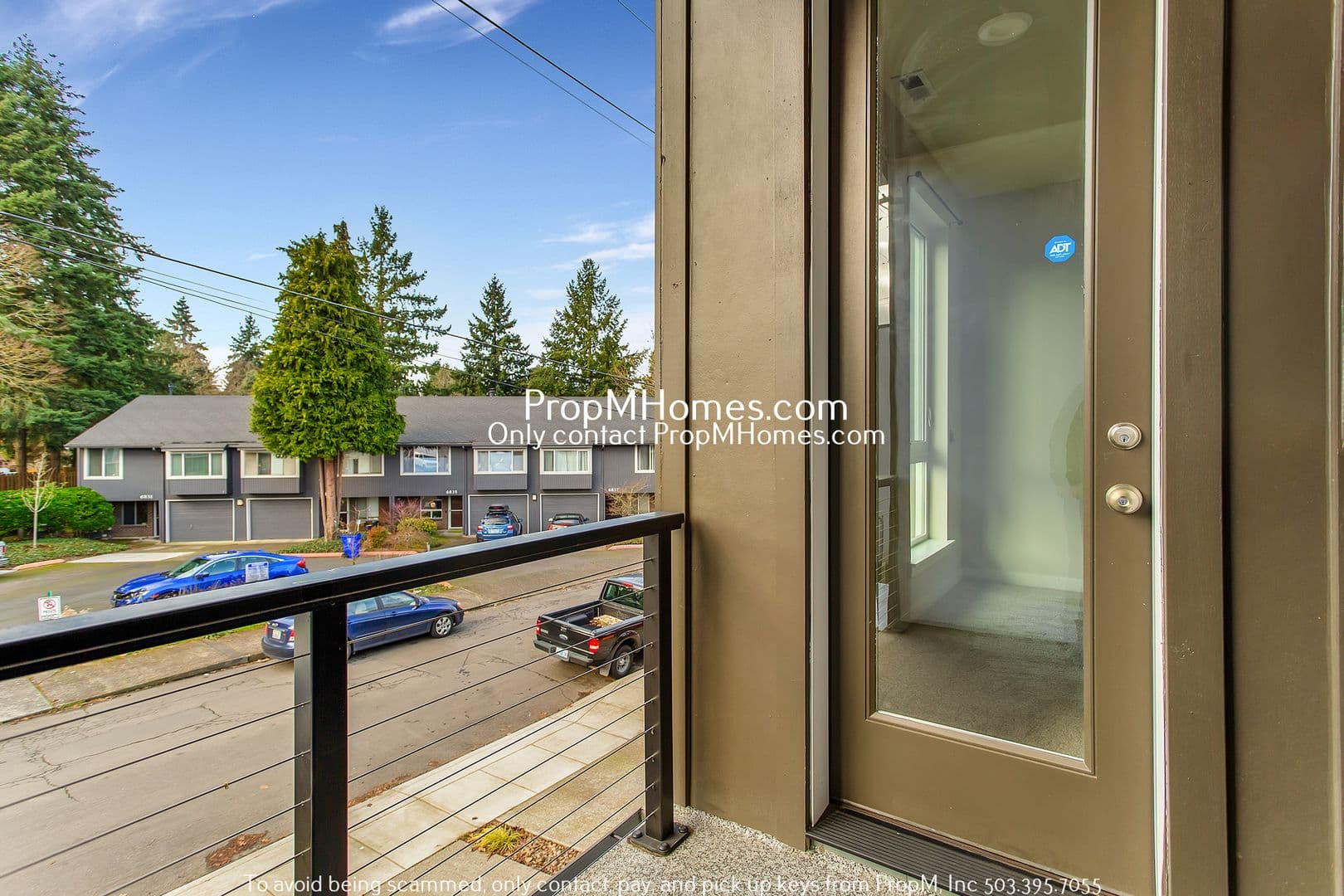 Portland House: 6880 NE 13th Avenue