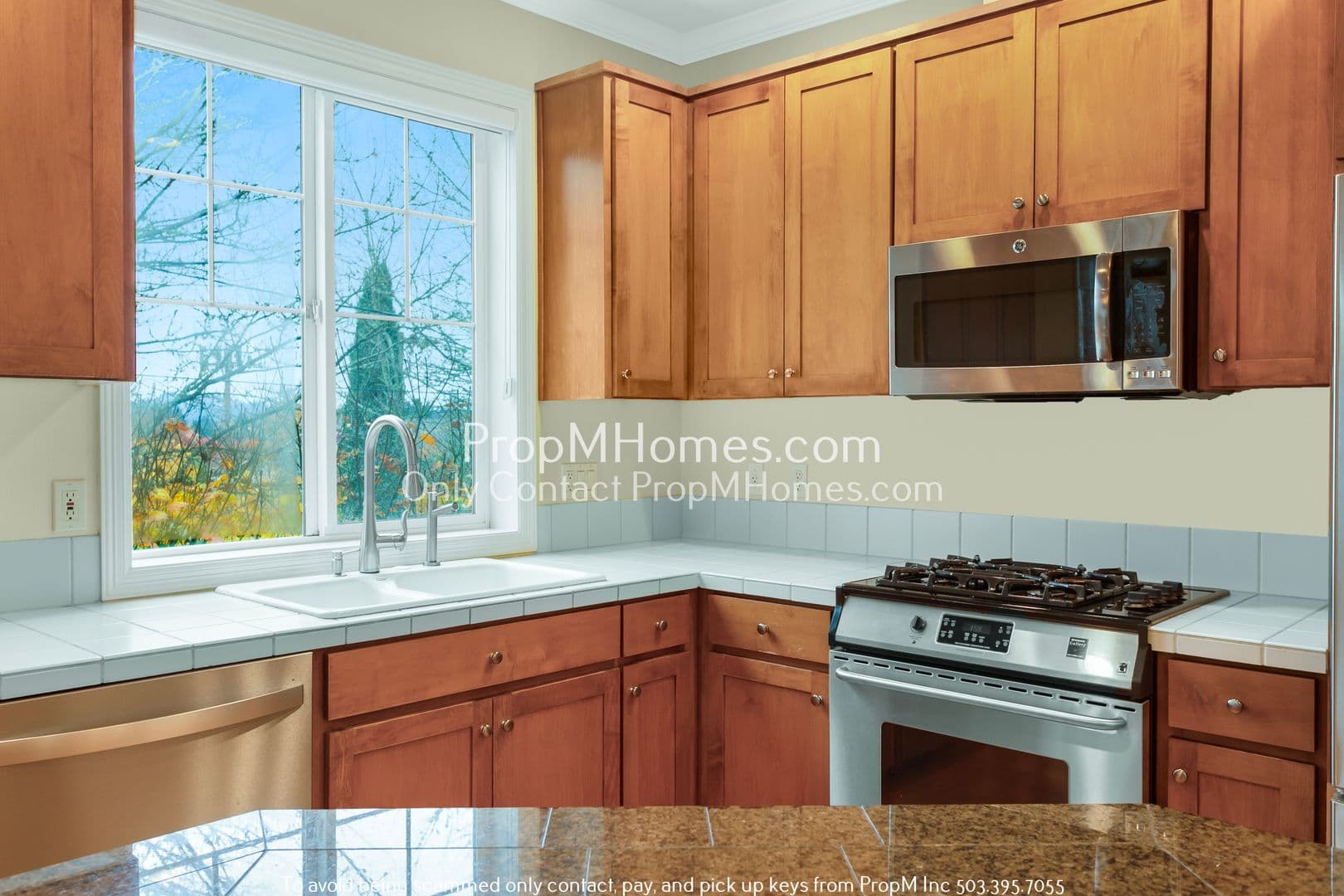 Portland House: 1240 SW Cheltenham Street