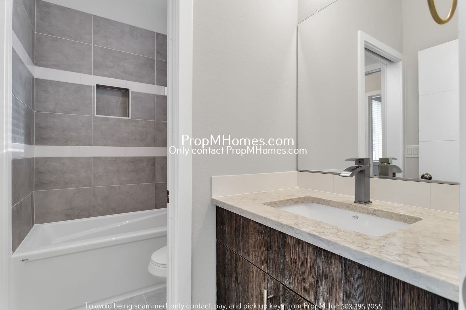 Portland House: 6880 NE 13th Avenue