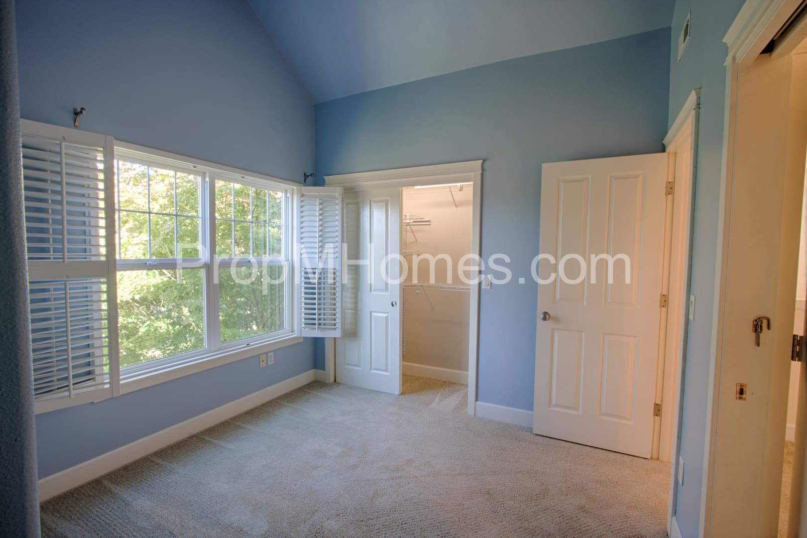 Portland House: 2542 NW Miller Road Unit 25