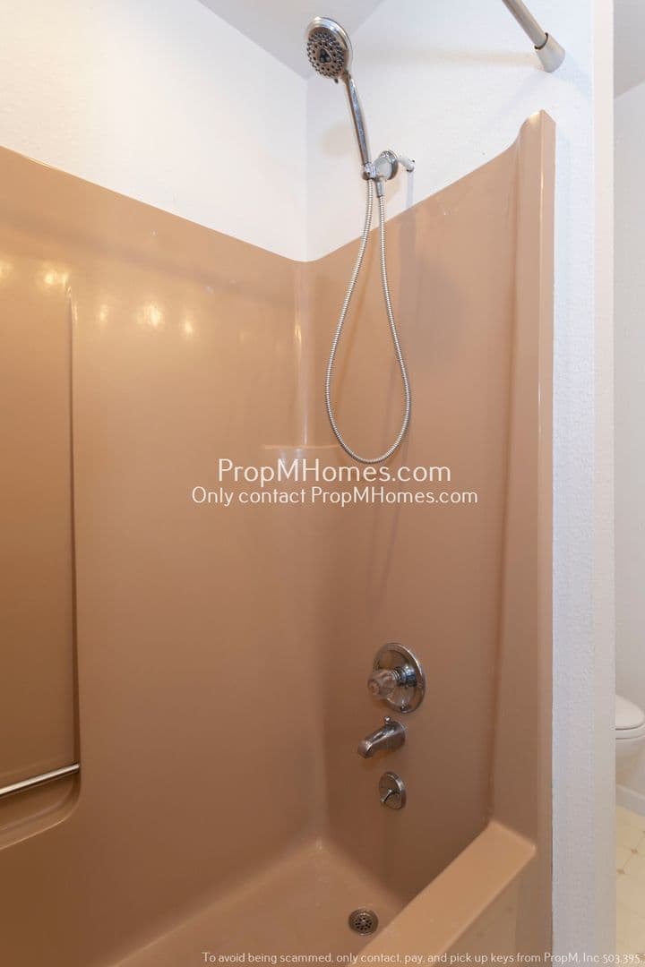 Happy Valley House: 10625 SE 93rd Court