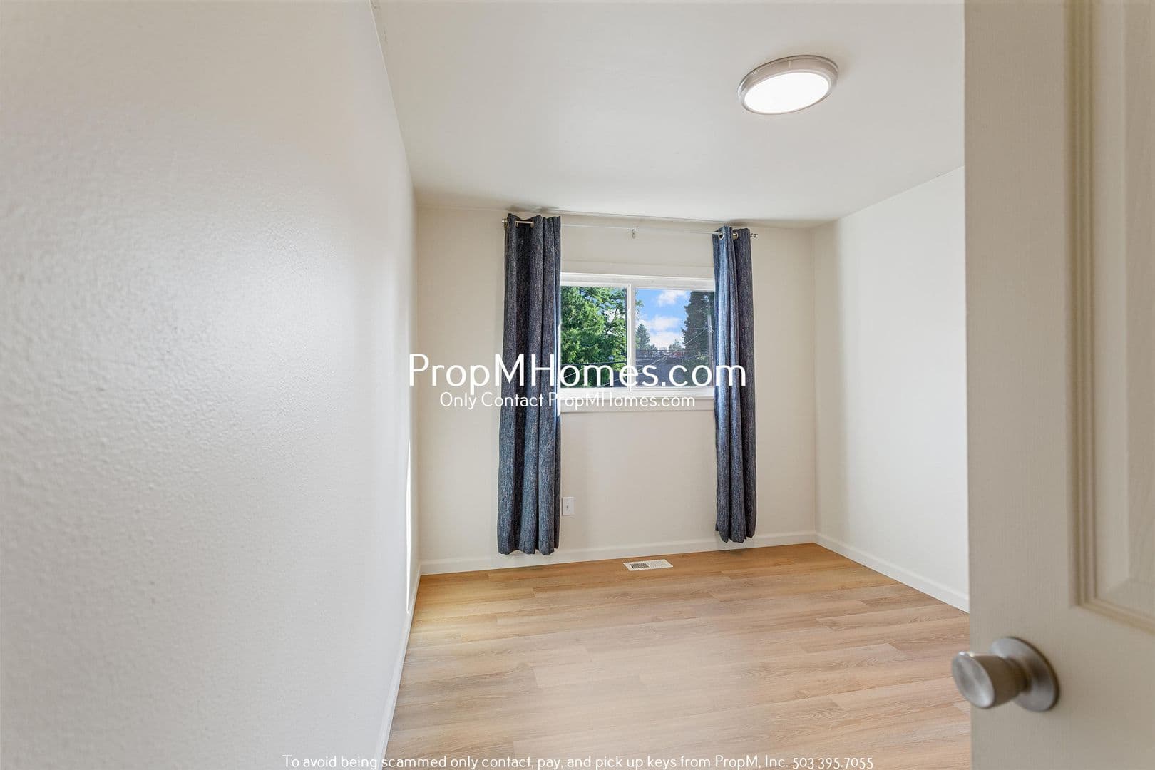 Portland House: 3717 NE Mallory Avenue