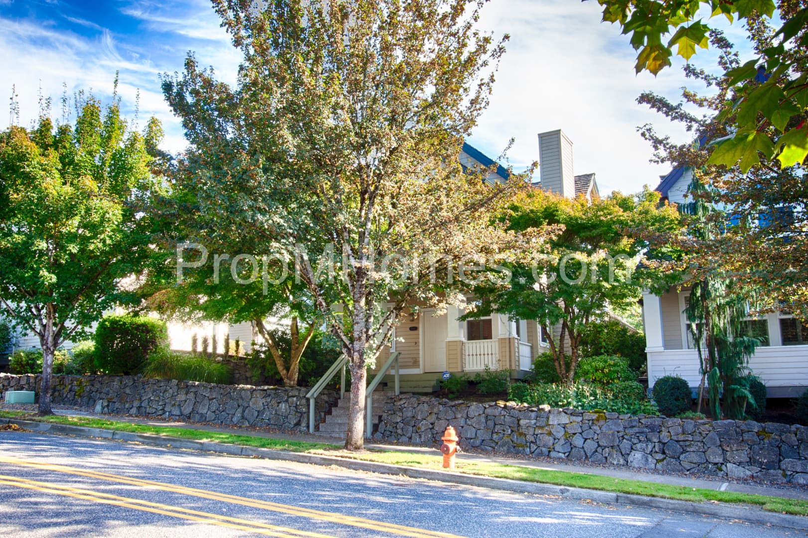Portland House: 2542 NW Miller Road Unit 25