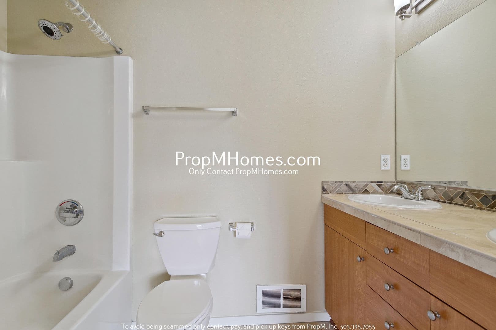 Portland House: 8020 N Burlington Avenue 9-6