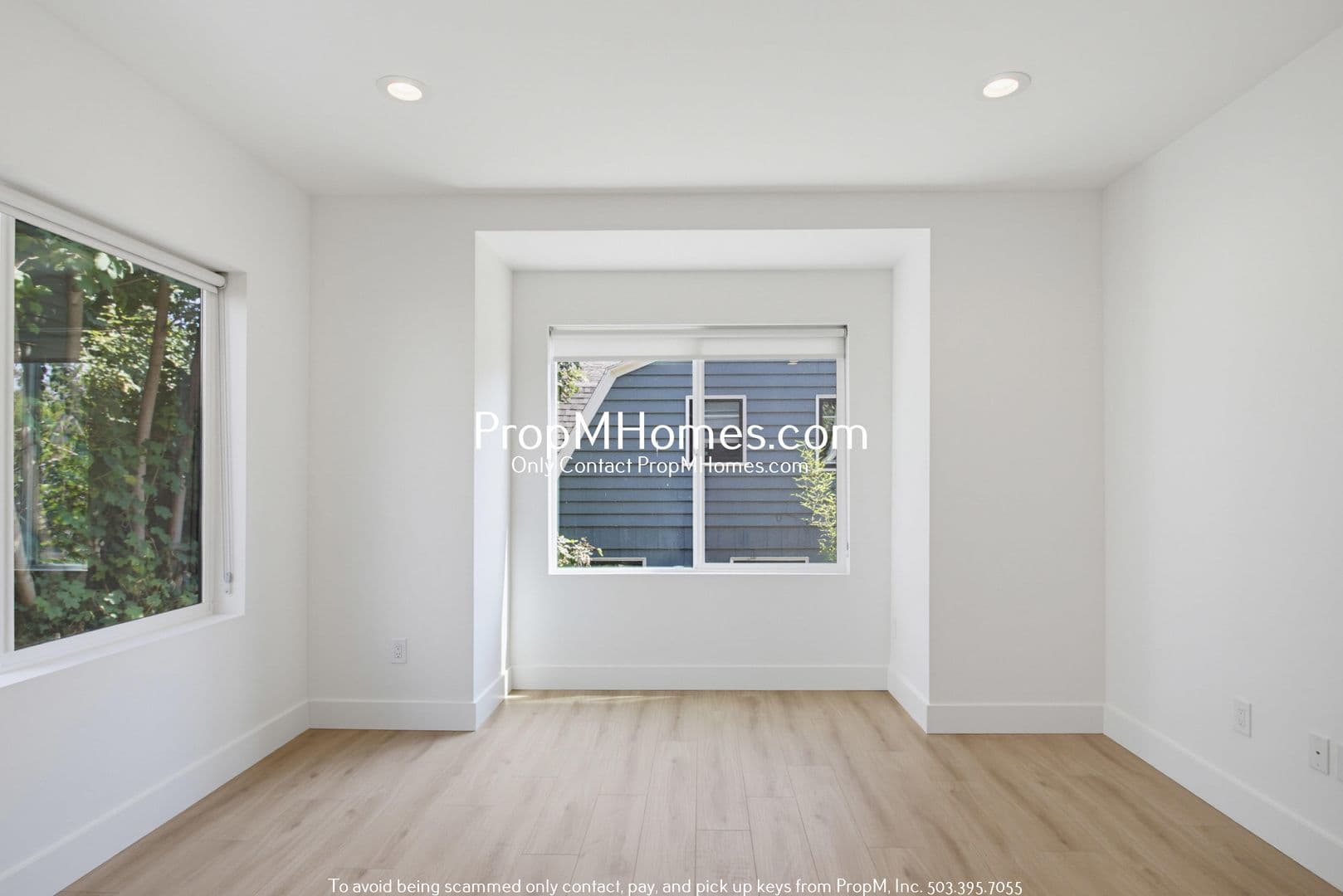 Portland Apartment: 2809 SE Washington Street