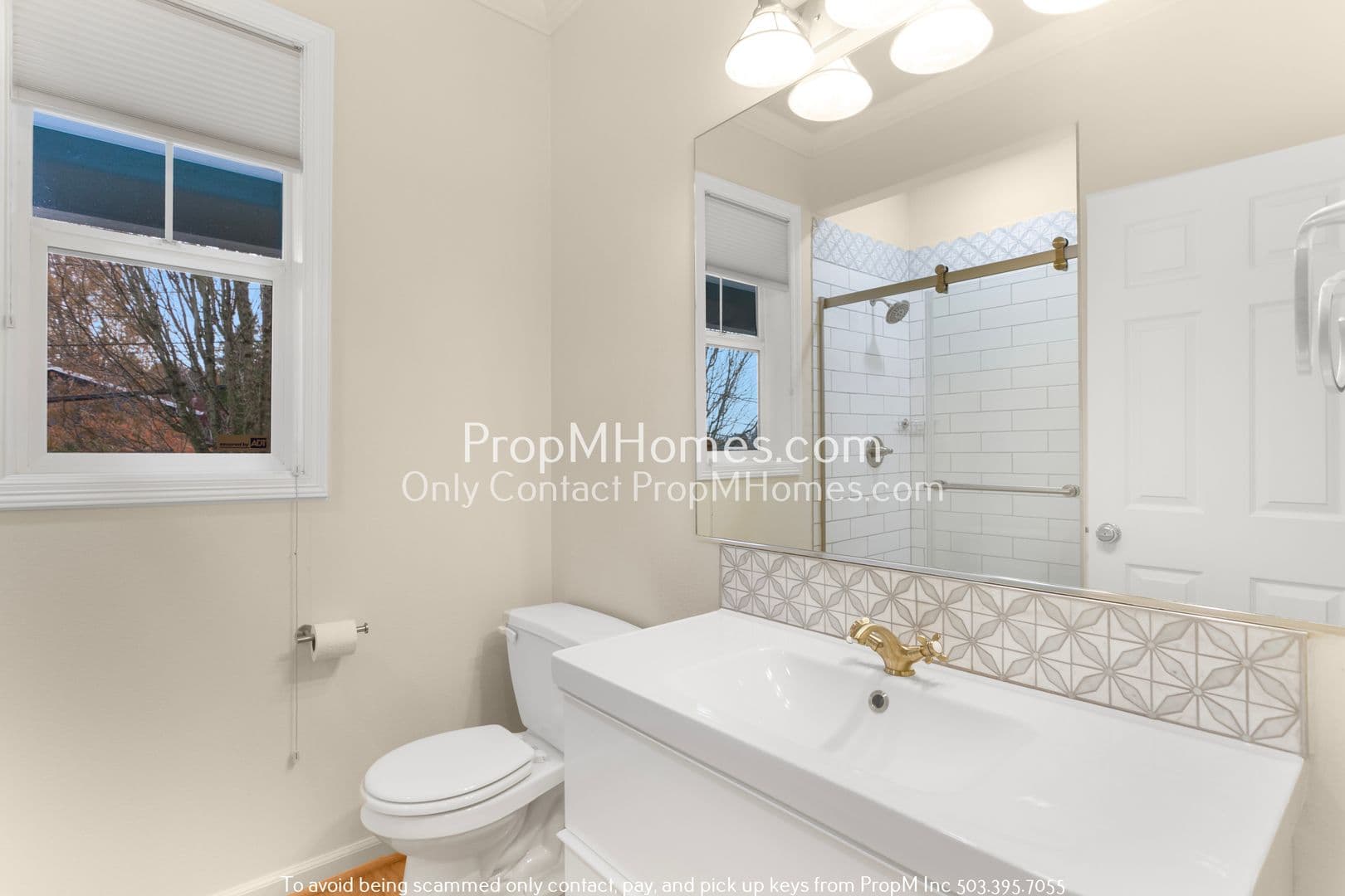 Portland House: 1240 SW Cheltenham Street