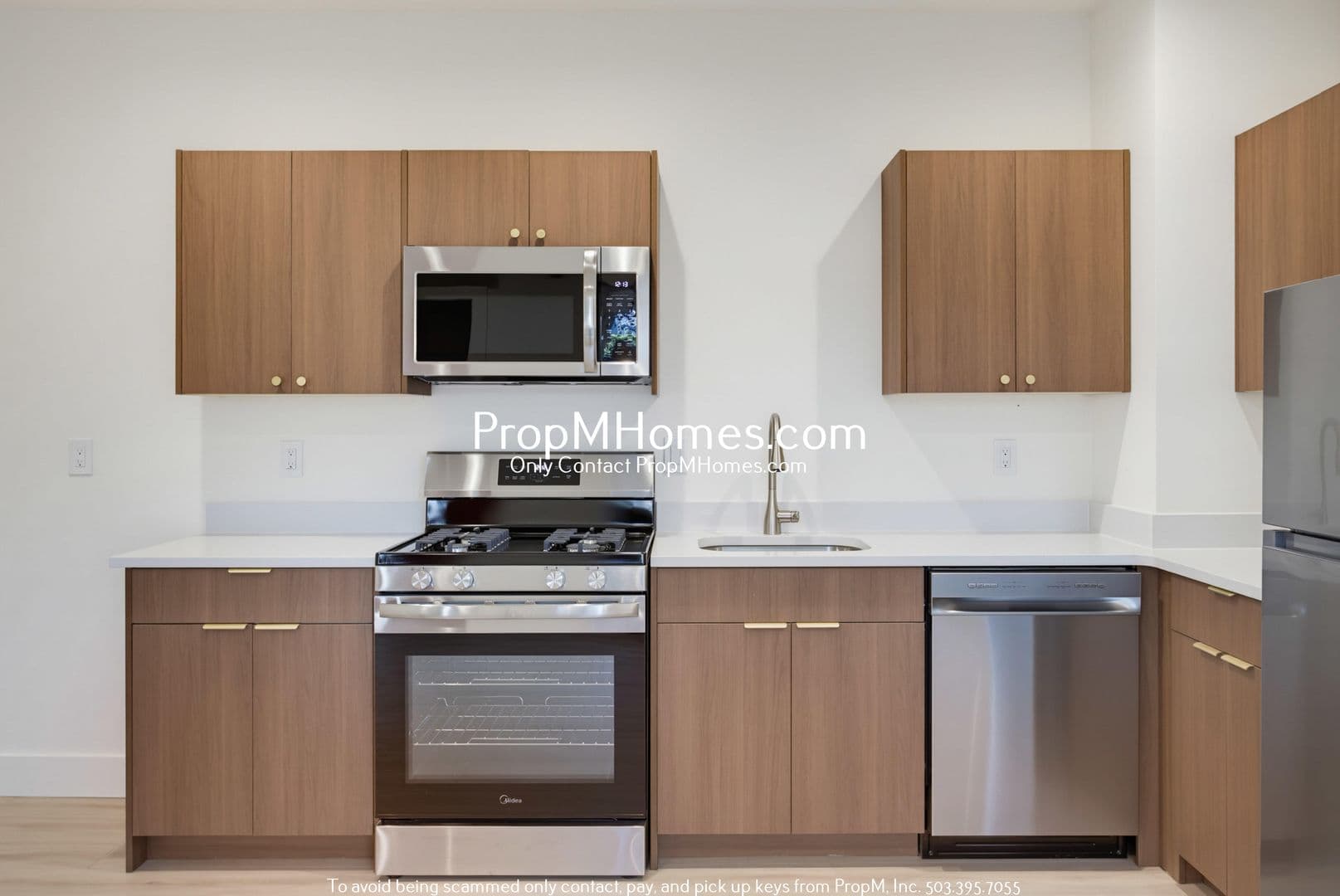 Portland Apartment: 2809 SE Washington Street