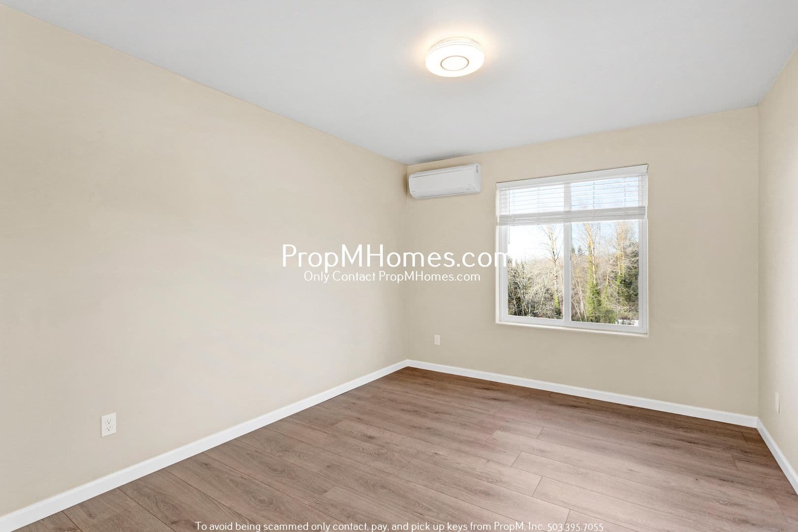 Portland House: 9597 SE Crystal View Drive Unit B