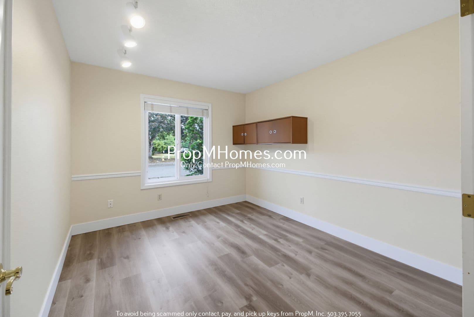 Wilsonville House: 7030 SW Molalla Bend Road