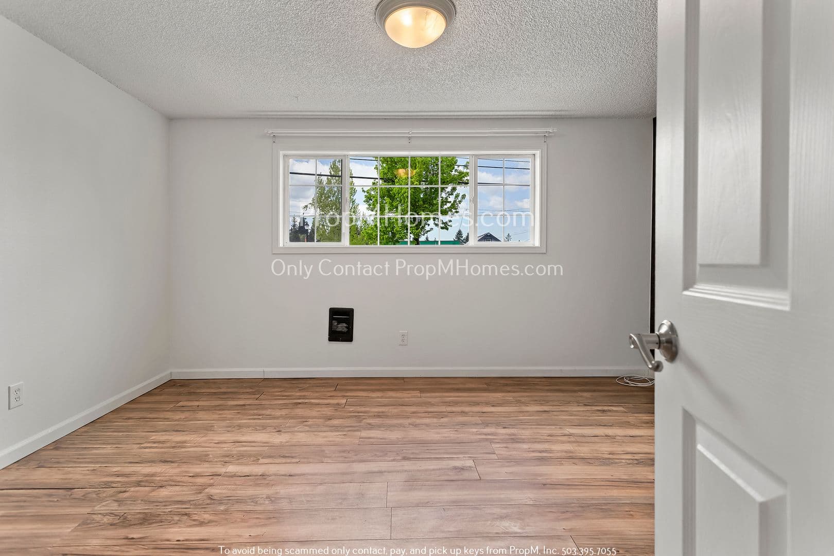 Oregon City Condo: 121 Molalla Avenue Unit 1