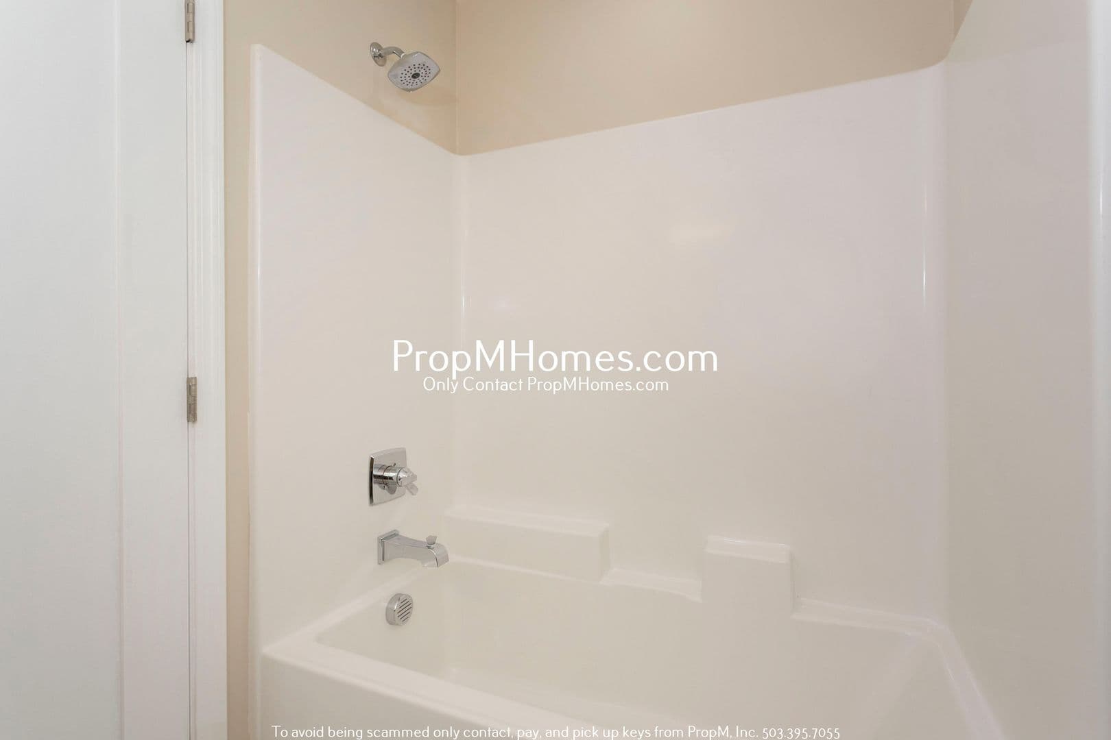 Portland House: 9597 SE Crystal View Drive Unit B