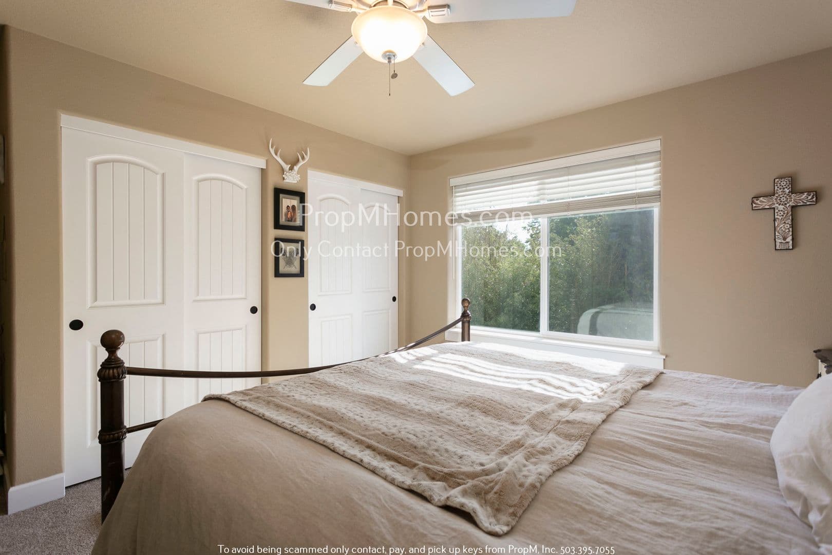 Portland House: 1635 SE 88th Avenue