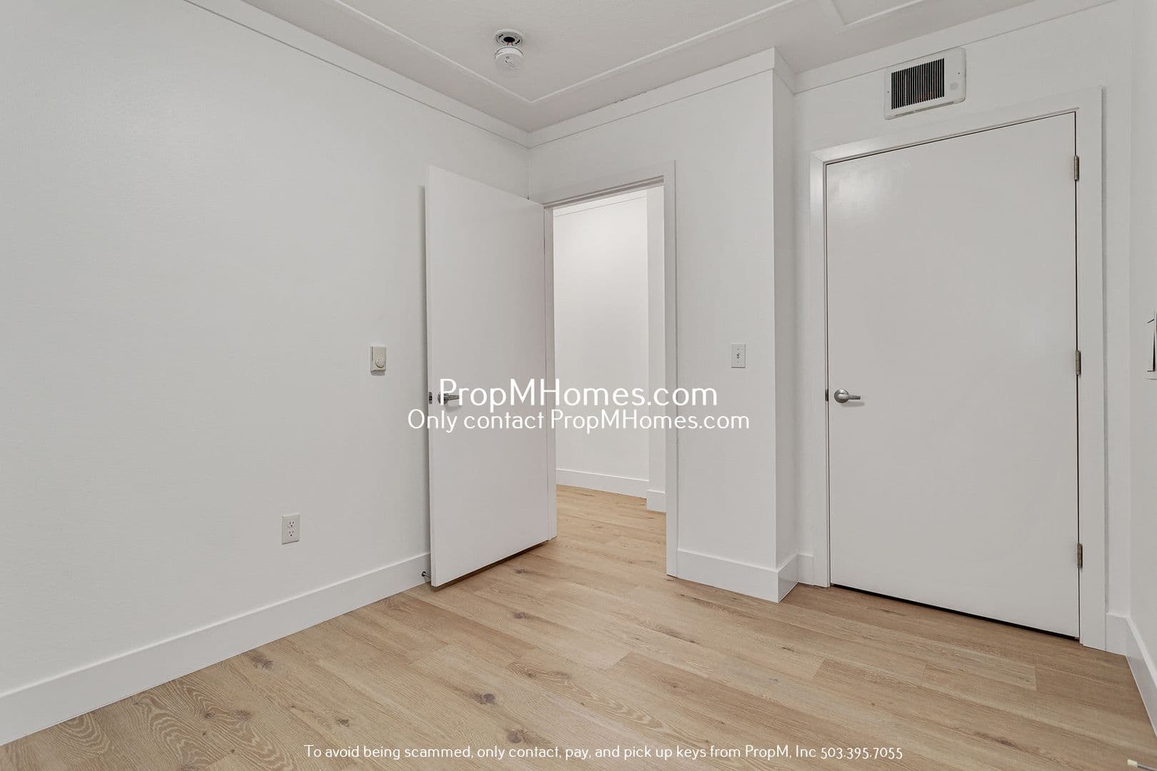 Portland Condo: 1825 SE 50th Avenue - Unit 301