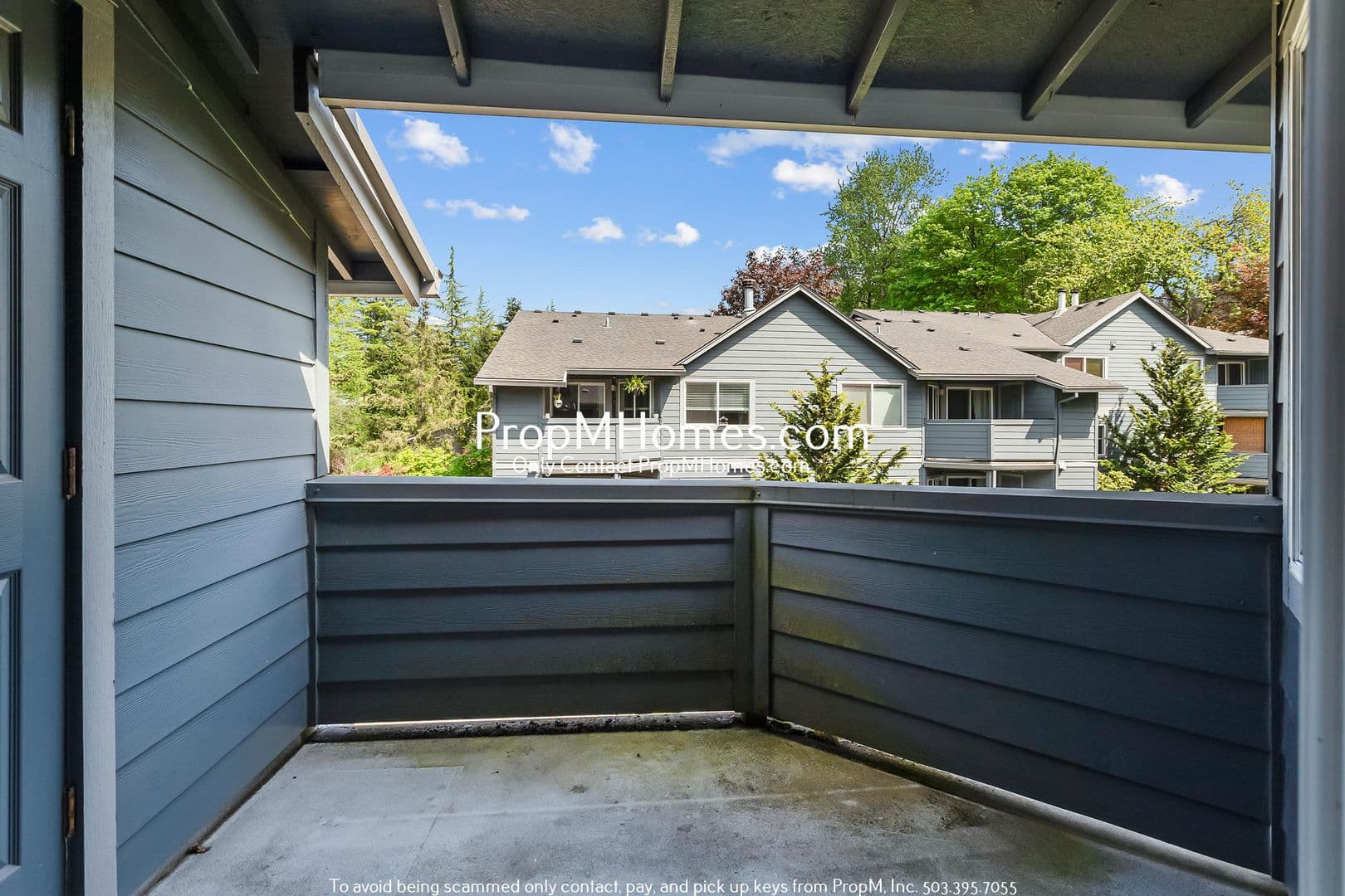 Portland Condo: 7937 SW 40th Avenue Unit E