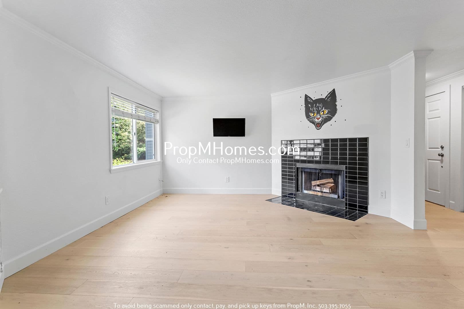 Portland Condo: 7937 SW 40th Avenue Unit E