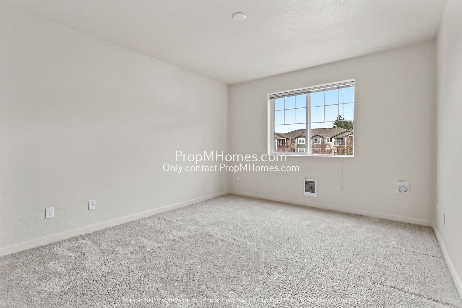 Hillsboro House: 10834 NE Holly Street Unit 303