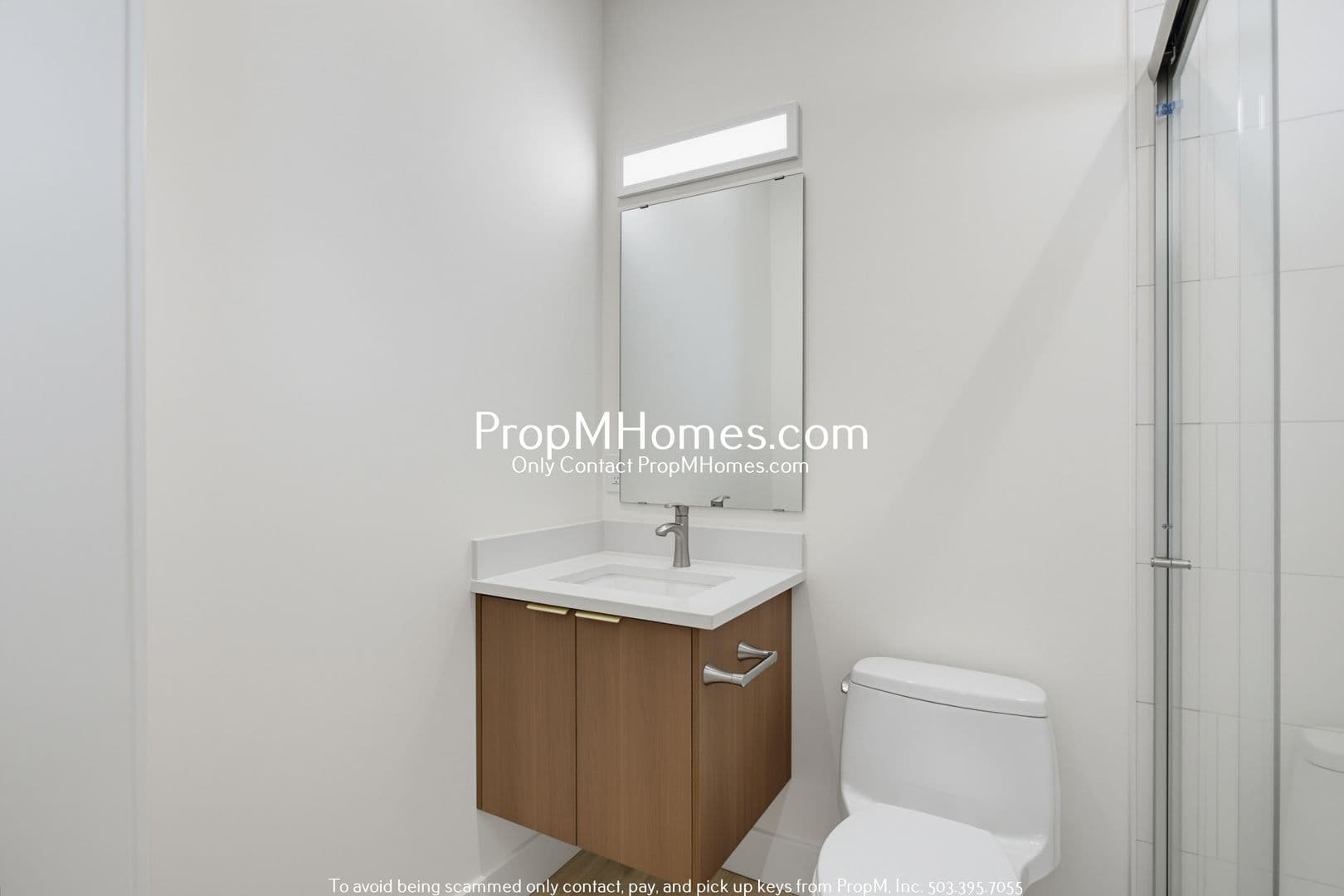 Portland Apartment: 2809 SE Washington Street