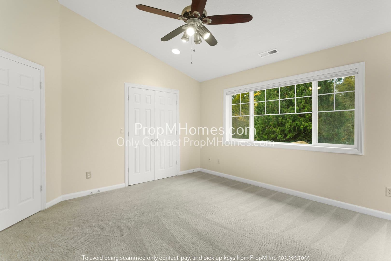 Portland House: 1240 SW Cheltenham Street