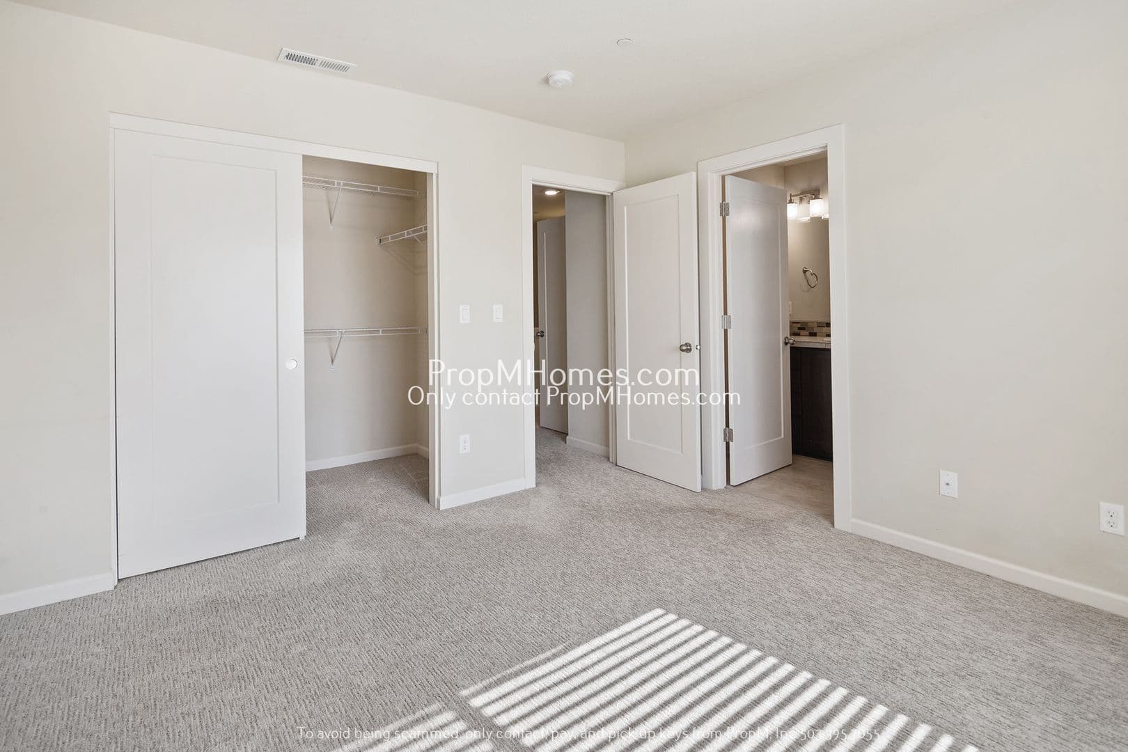 Hillsboro House: 441 NE Tork Place