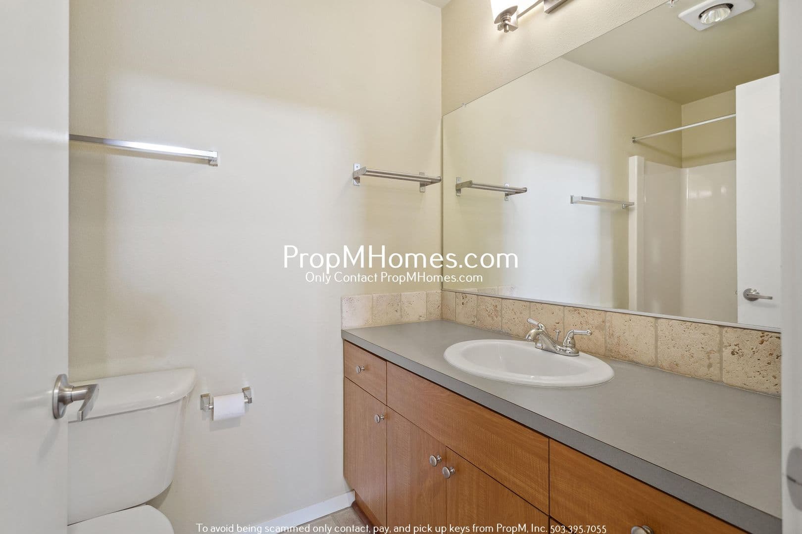 Portland House: 8020 N Burlington Avenue 9-6
