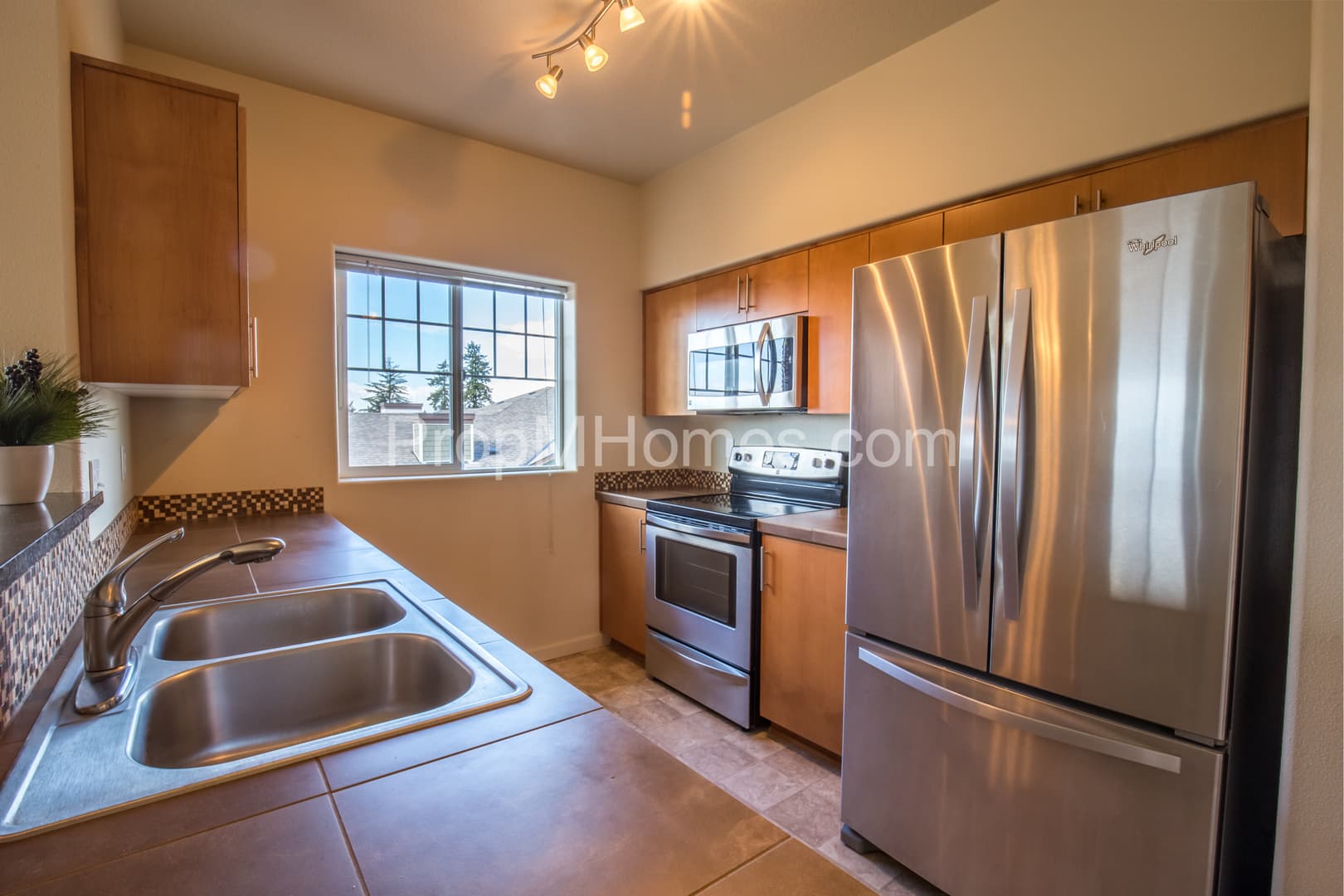 Portland Condo: 11850 NW Hollysprings Lane Unit 403