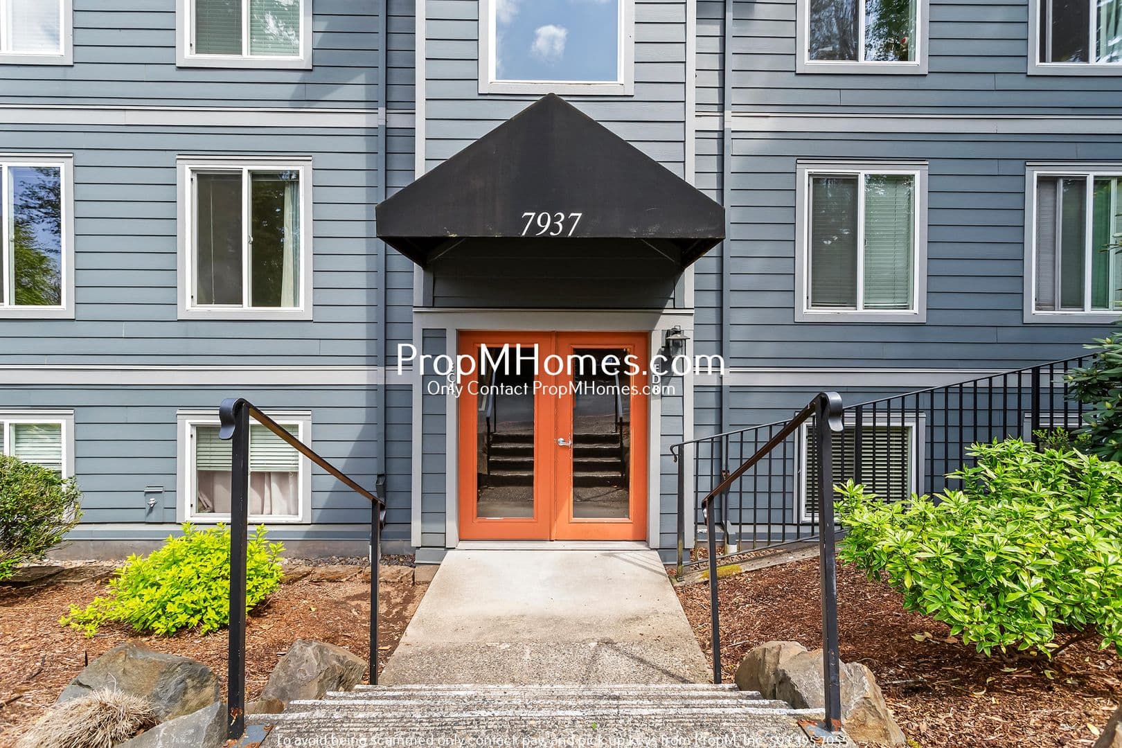 Portland Condo: 7937 SW 40th Avenue Unit E
