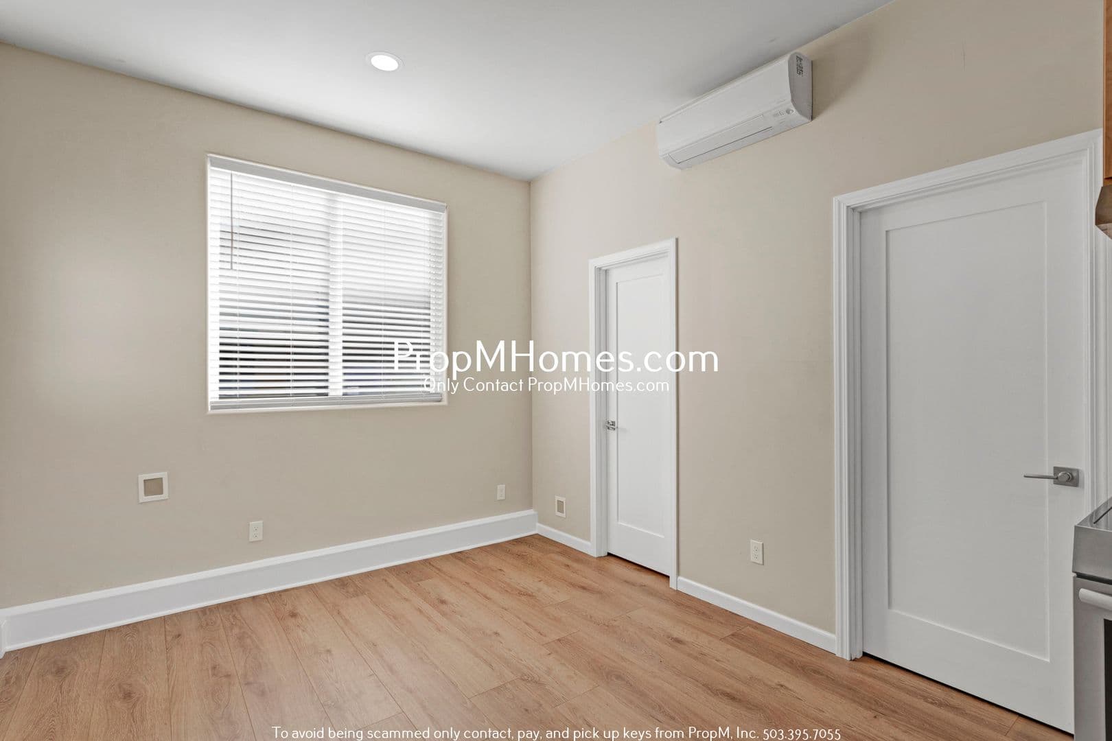 Portland House: 9597 SE Crystal View Drive Unit B