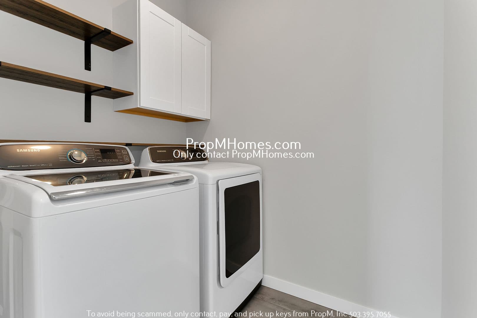 Portland House: 6880 NE 13th Avenue